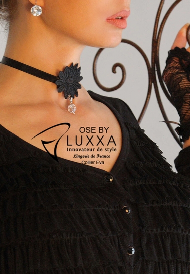 Necklace EVA LACE COLLAR